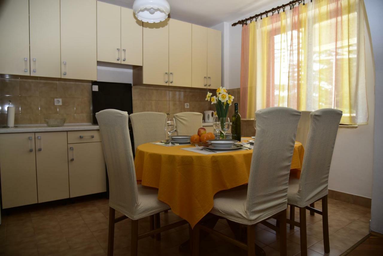 Apartments Maestral Malinska Extérieur photo
